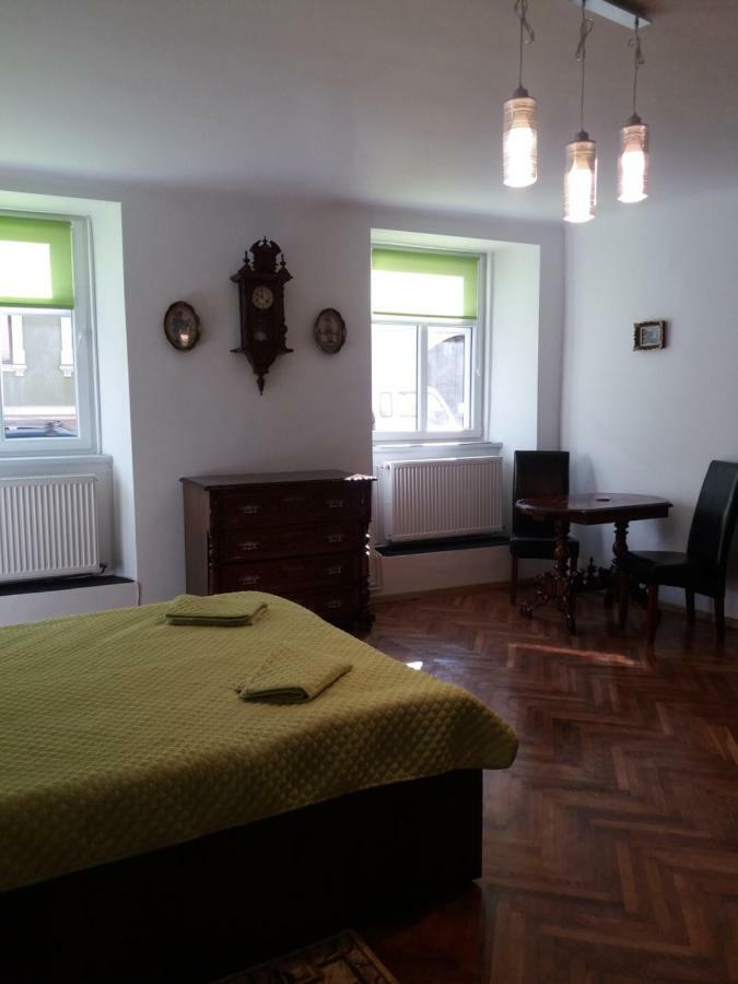 Charming Downtown Studio Brașov Exterior foto